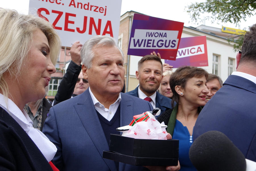 Aleksander Kwaśniewski w Kielcach namawiał do głosowania na lewicę 